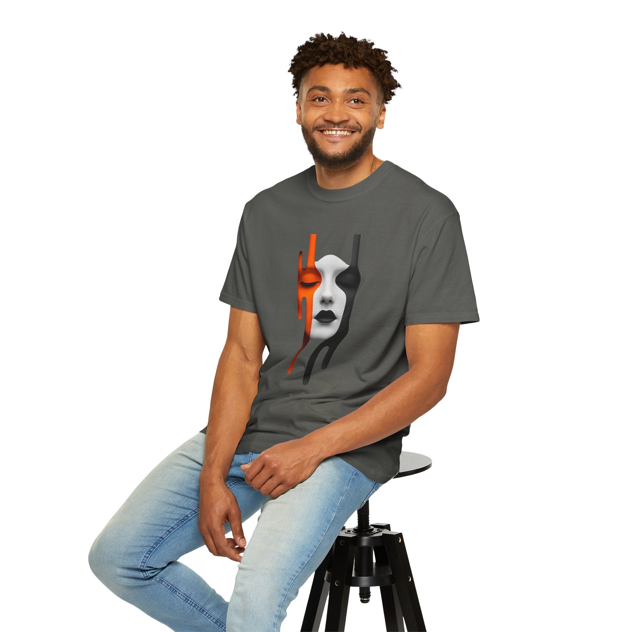 Artistic Drip Face T-shirt - Unique Unisex Graphic Tee, Casual Wear, Gift for Art Lovers, Trendy Streetwear, Everyday Style, Fashion Forward