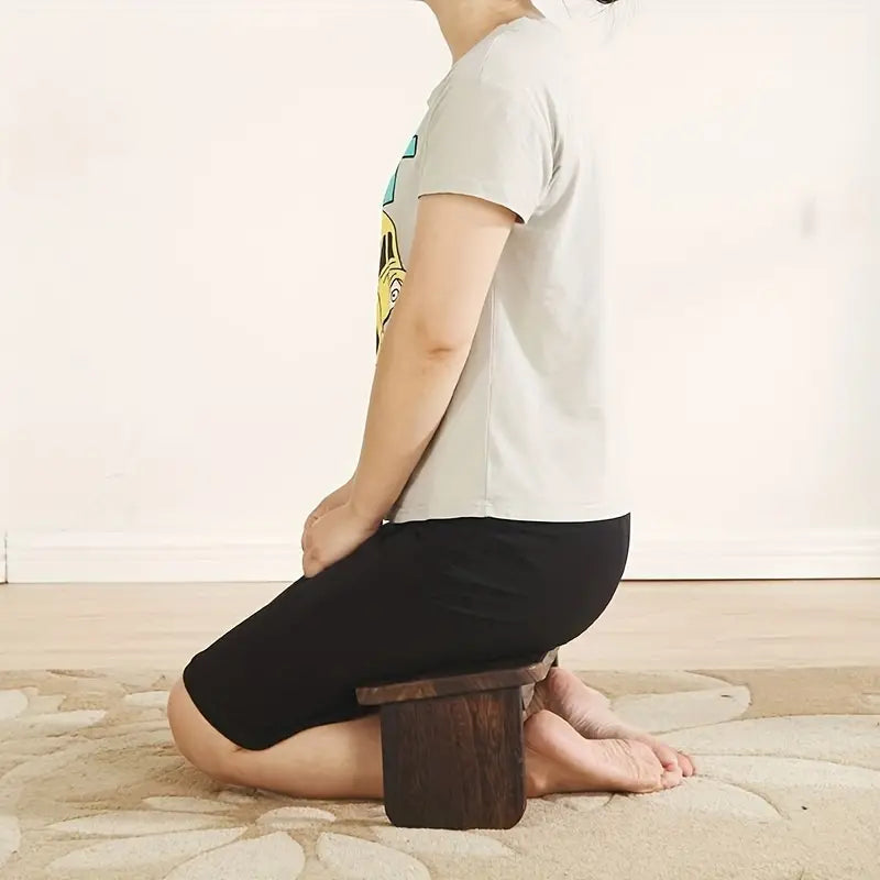 A folding yoga meditation bench supports deep inner peace-4